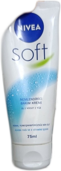 NIVEA Soft Nemlendirici Bakım Kremi El, Vücut ve Yüz